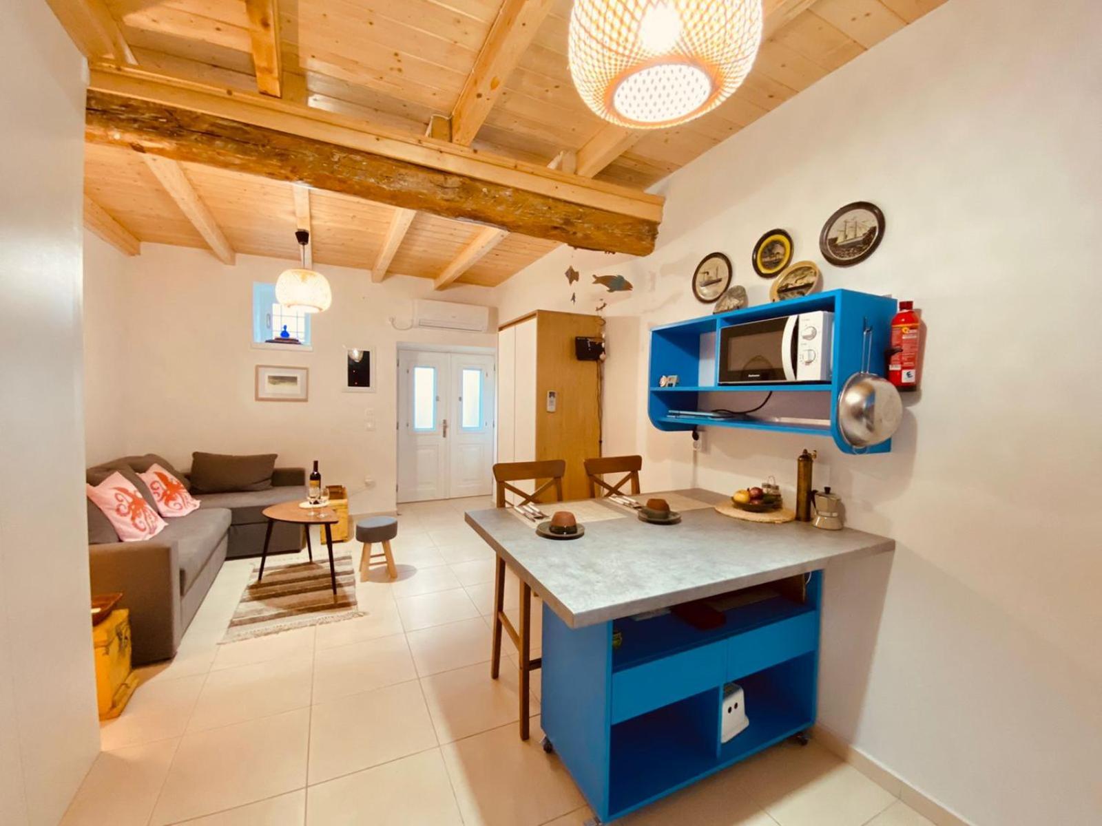 Malta House In Galaxidi Villa Eksteriør bilde