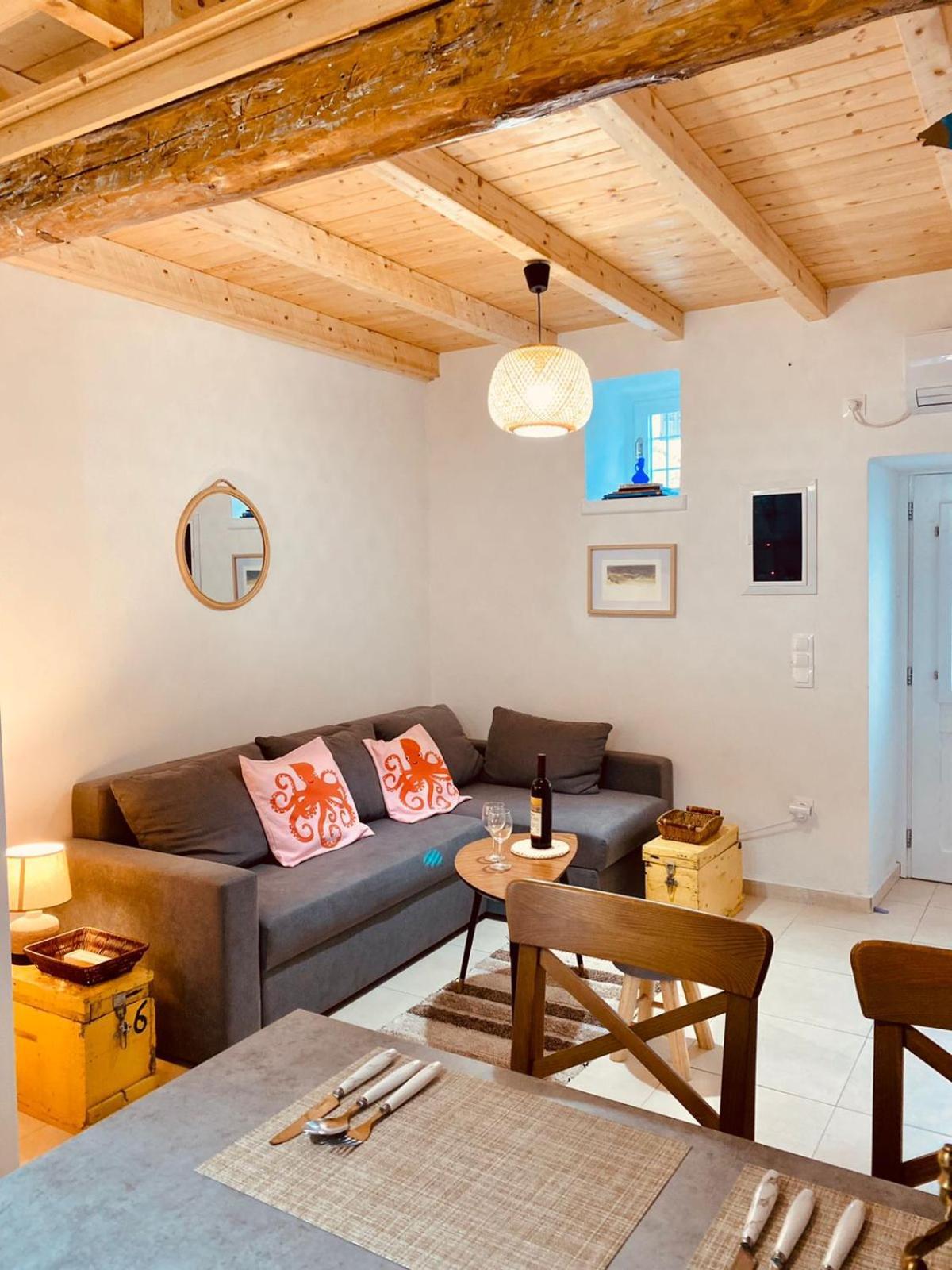 Malta House In Galaxidi Villa Eksteriør bilde
